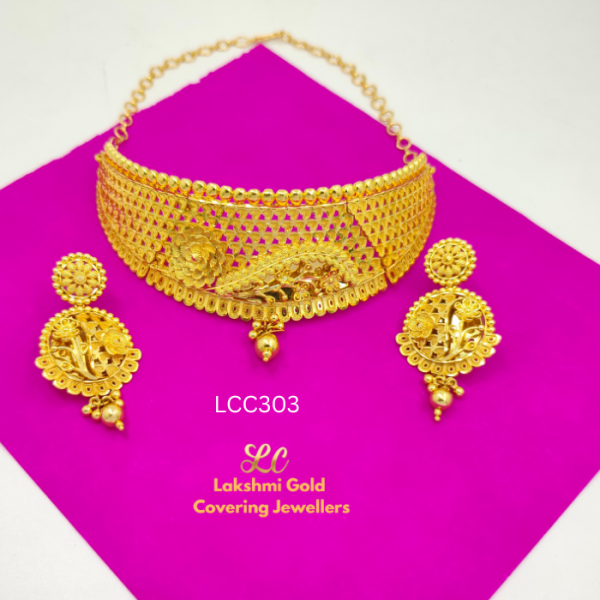 One Gram Gold Forming Flower Chocker